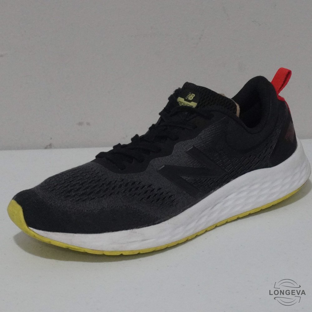 TENIS NEW BALANCE 28.5 CM GRIS/BLANCO ARISHI - Image 2