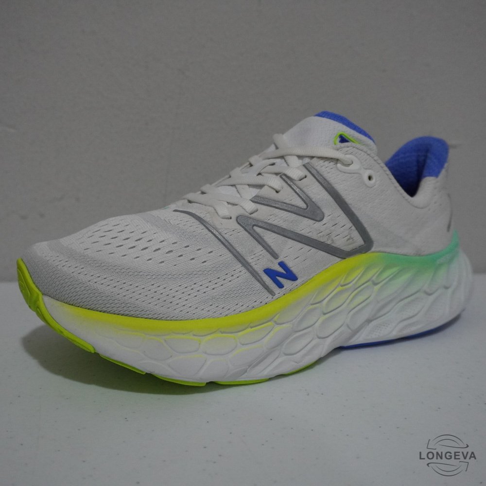 TENIS NEW BALANCE 26.5 CM BLANCO/VERDE FRESH FOAM FORE V4 - Image 2