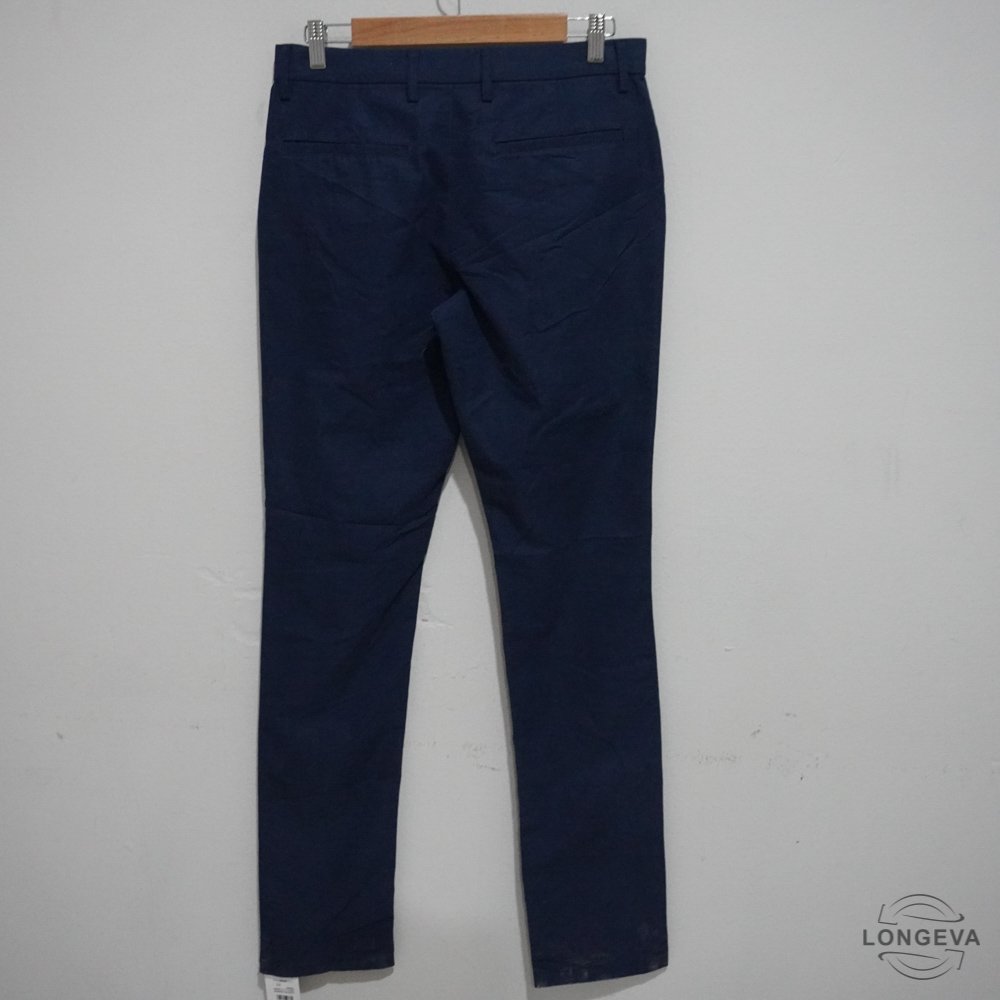 PANTALON FORMAL BANANA REPUBLIC 30X32 GRIS LISA - Image 2