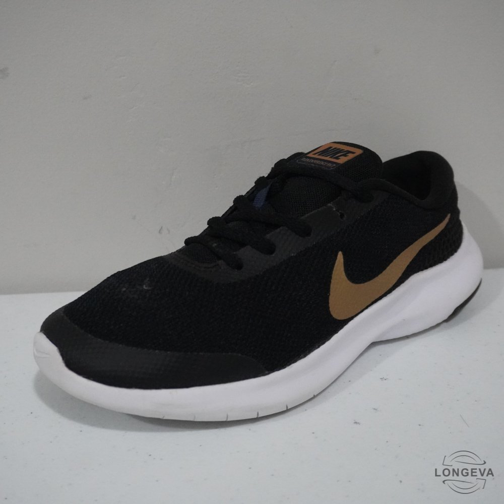 TENIS NIKE 26 CM NEGRO/DORADO FLEX EXPERIENCE RN7 - Image 2