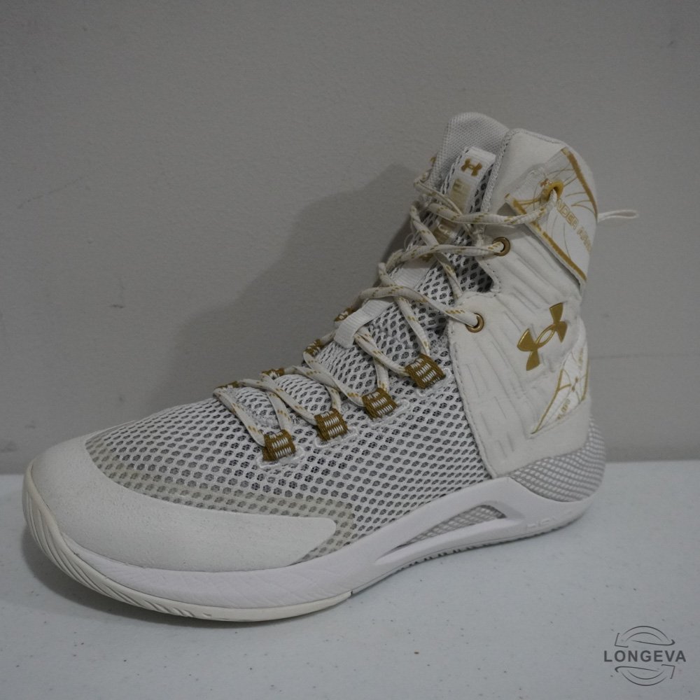 TENIS UNDER ARMOUR 24 CM BLANCO/DORADO HOVR - Image 2