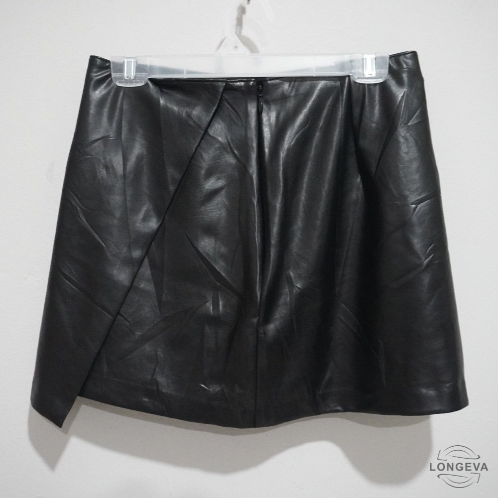 FALDA ABERCROMBIE & FITCH M NEGRO VINIPIEL - Image 2