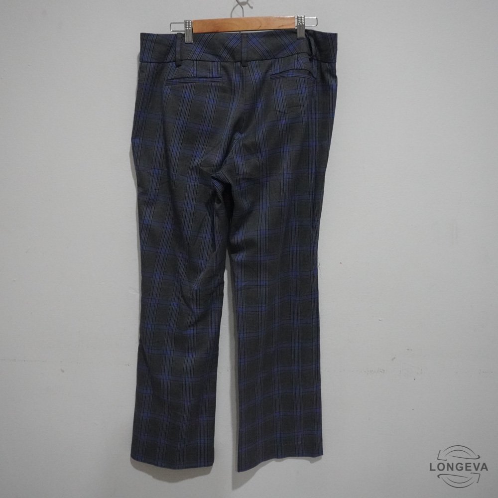 PANTALON CASUAL NEW YORK & COMPANY 14 GRIS CUADROS - Image 2