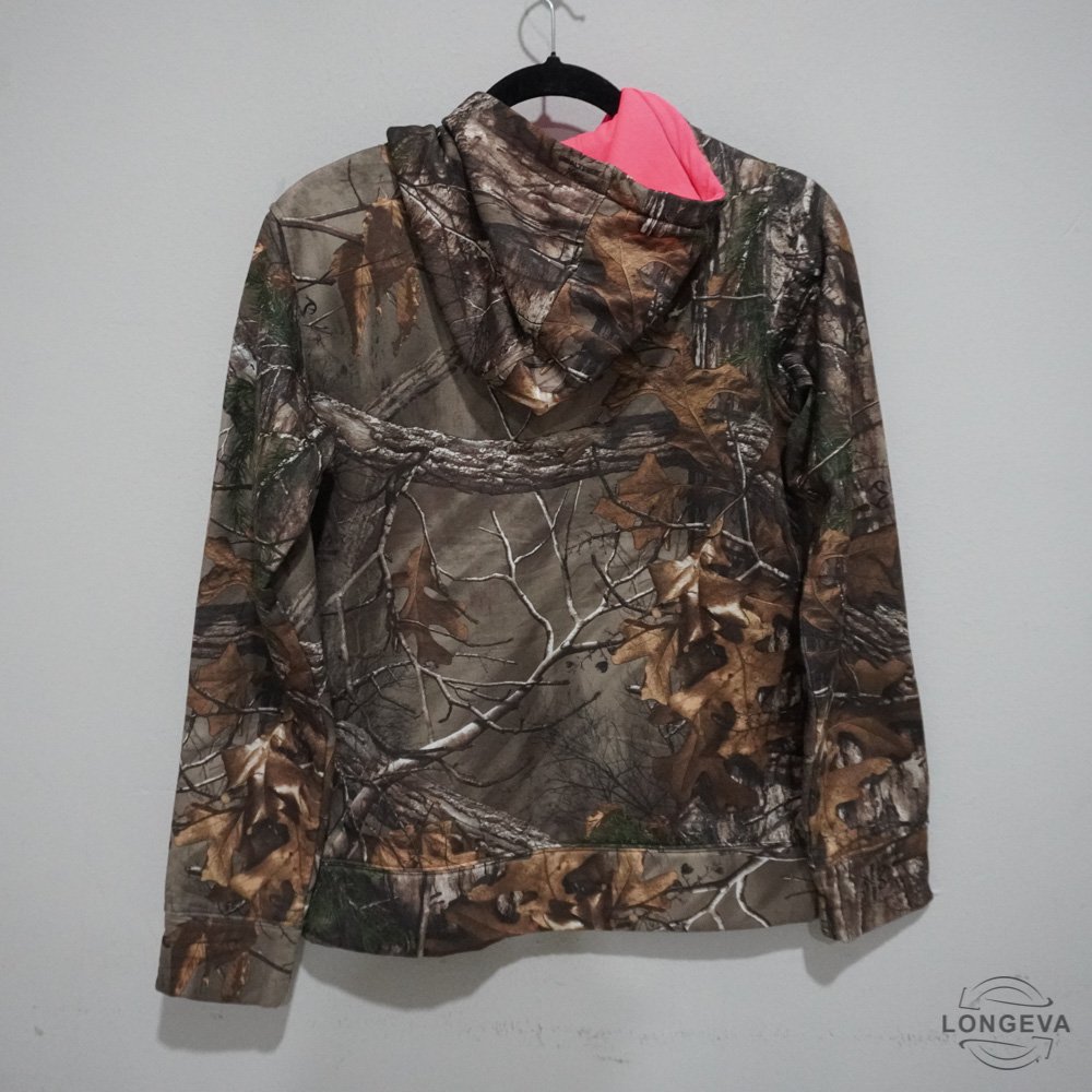SUDADERA UNDER ARMOUR S VERDE CAMUFLAJE - Image 2