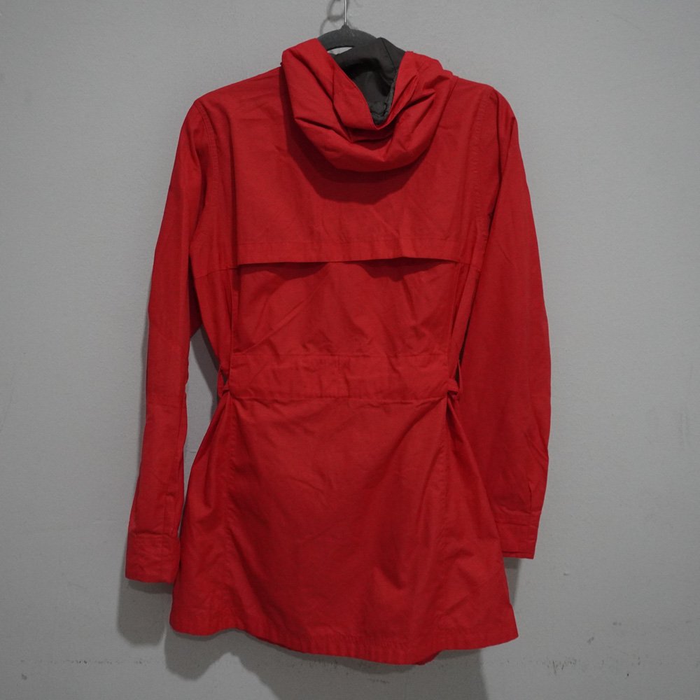 ROMPEVIENTO COLUMBIA M ROJO LISA - Image 2