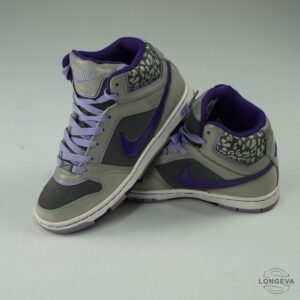 TENIS NIKE 23.5 CM GRIS/LILA PRESTIGE 3