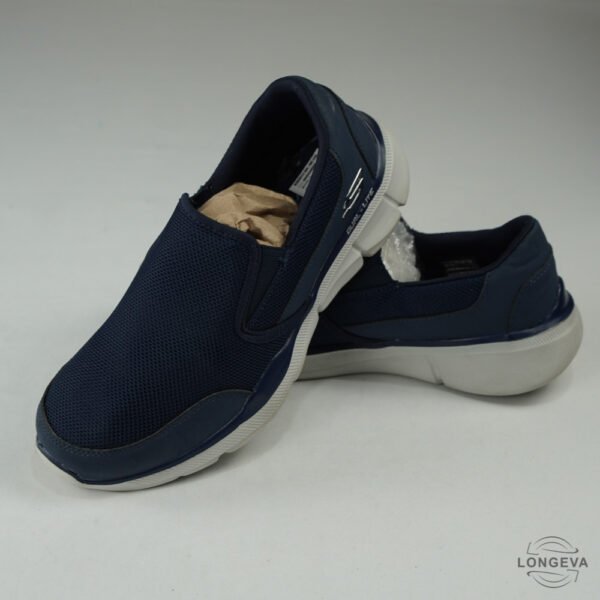 TENIS SKECHERS 26.5 CM AZUL/BLANCO EQUALIZER