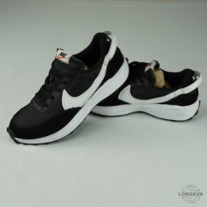 TENIS NIKE 28.5 CM NEGRO/BLANCO WAFFLE
