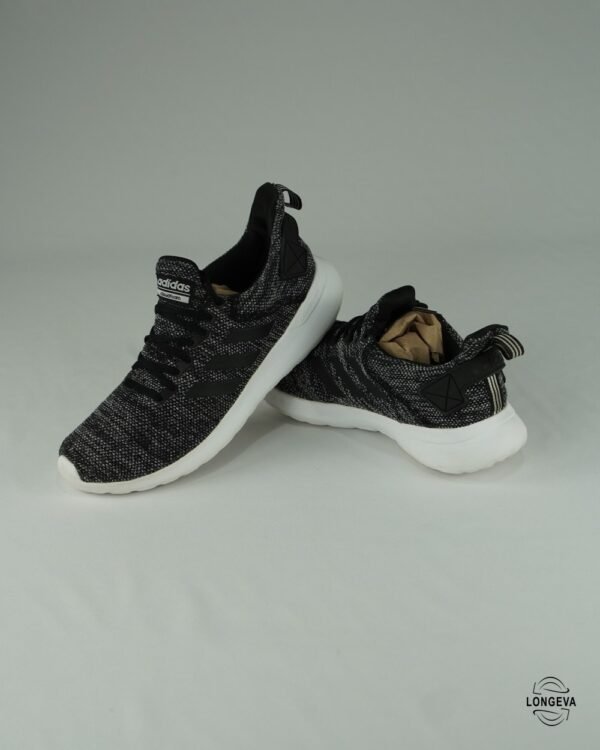 TENIS ADIDAS 28 CM NEGRO/GRIS LITE RACER BYD