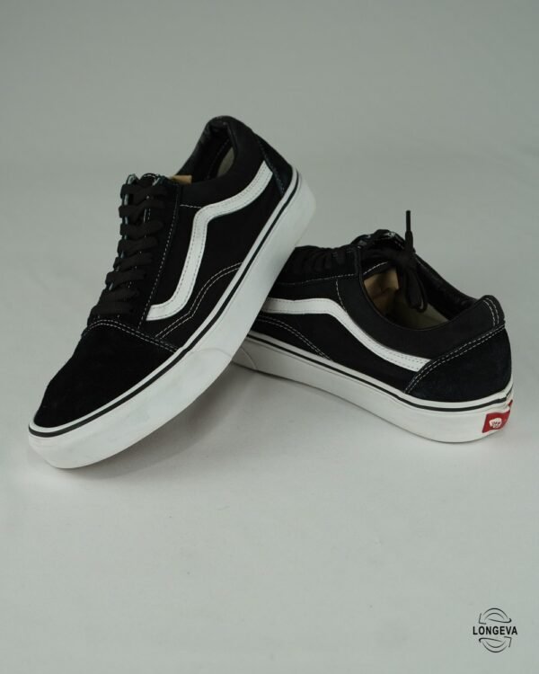 TENIS VANS 27.5 CM NEGRO/BLANCO OLD SKOOL