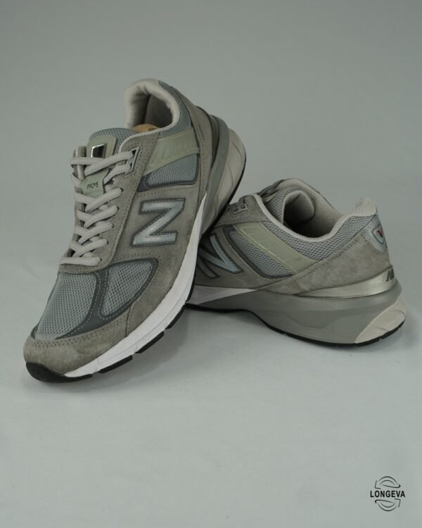 TENIS NEW BALANCE 29.5 CM GRIS/BLANCO 990V5