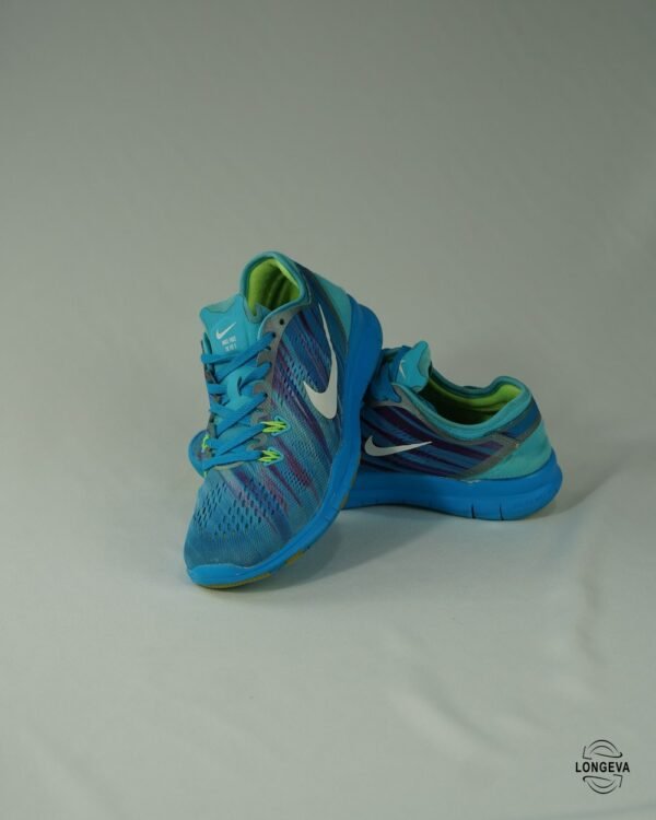 TENIS NIKE 24 CM AZUL FREE TR5