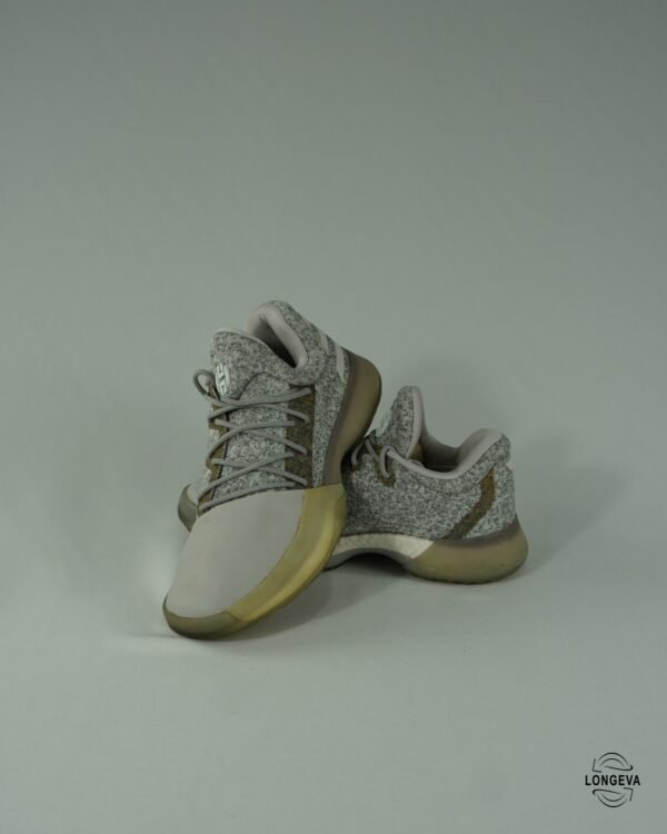 TENIS ADIDAS 22 CM GRIS HARDEN VOL.1