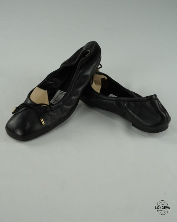 ZAPATOS STUART WEITZMAN 24 CM NEGRO LISA