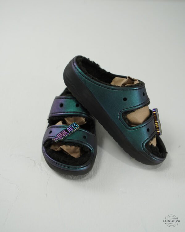SANDALIAS CROCS 24 CM NEGRO AFELPADO