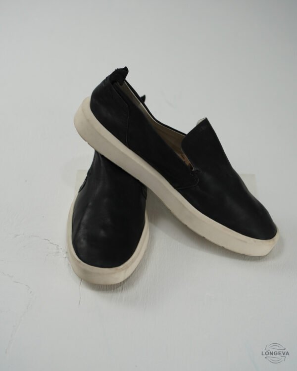 ZAPATOS SARTO 25.5 CM NEGRO LISA