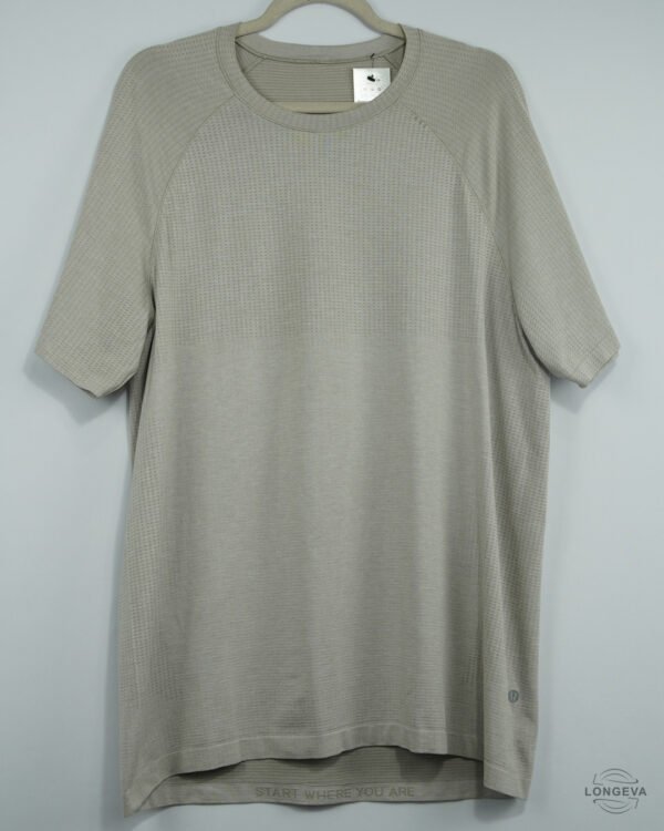 PLAYERA LULULEMON XL BEIGE LISA