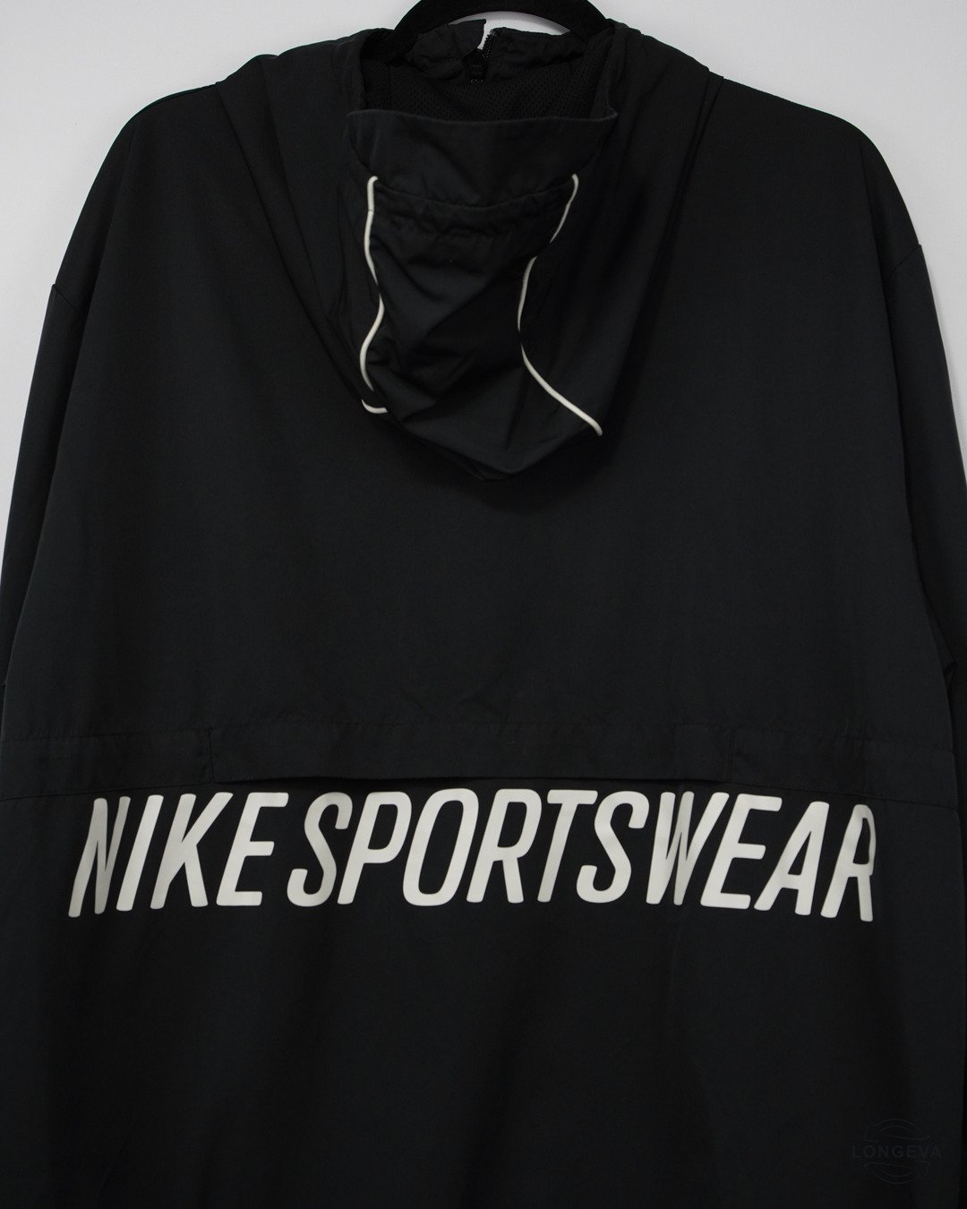 ROMPEVIENTO NIKE L NEGRO LISA - Image 2