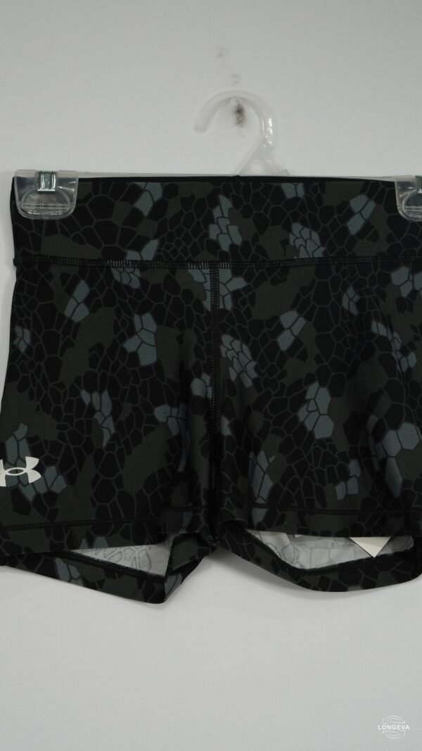 SHORT UNDER ARMOUR XS GRIS MONOGRAMA