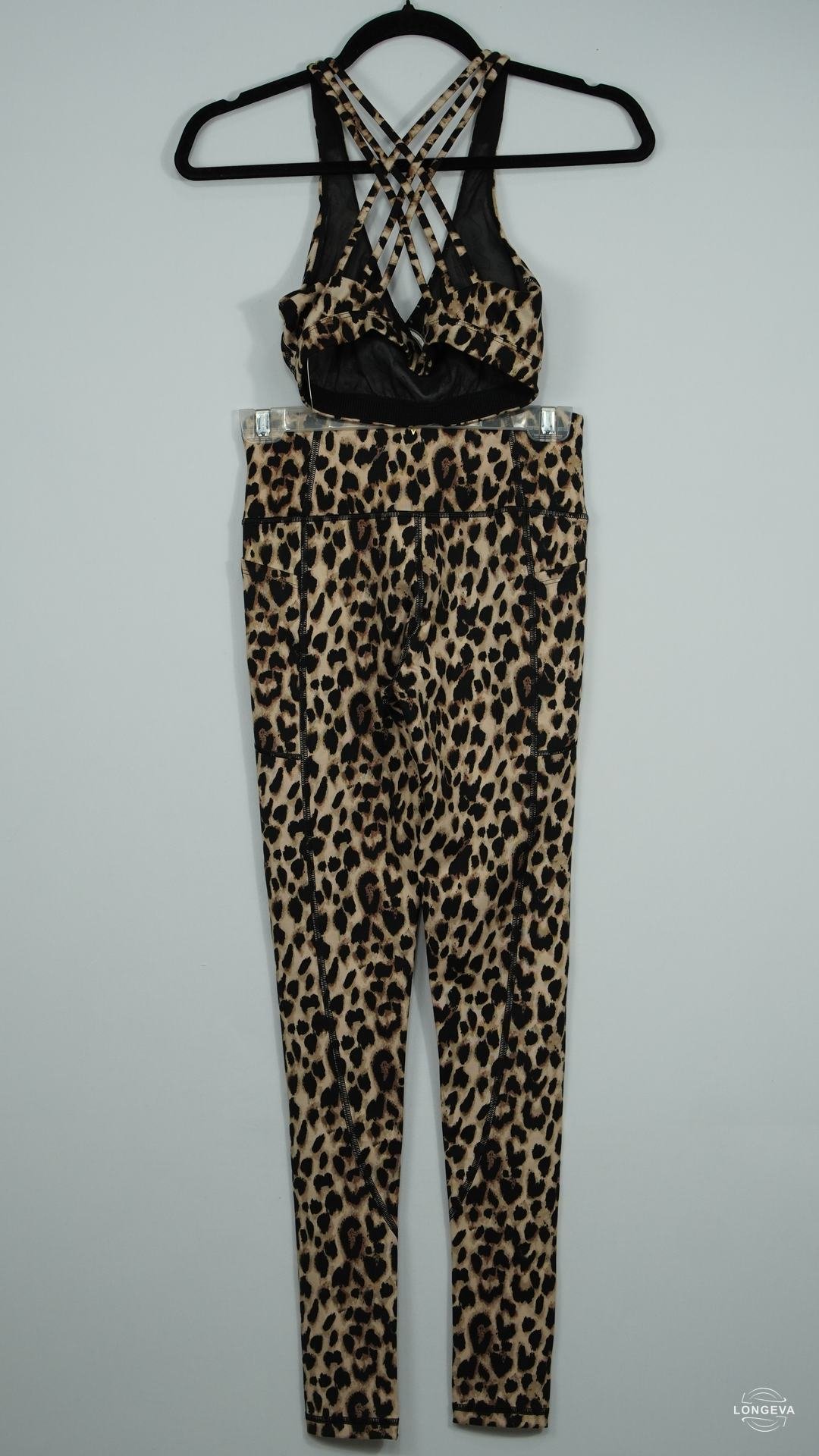 CONJUNTO 2 VICTORIAS SECRET 4 CAFE ANIMAL PRINT - Image 2