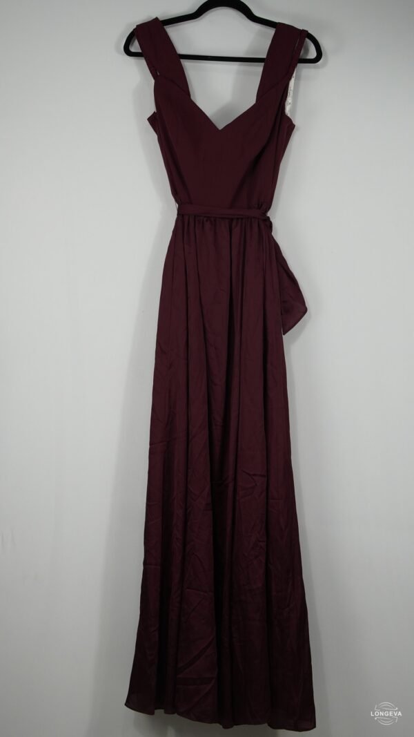 VESTIDO CELEBRATE 12 GUINDA LISA