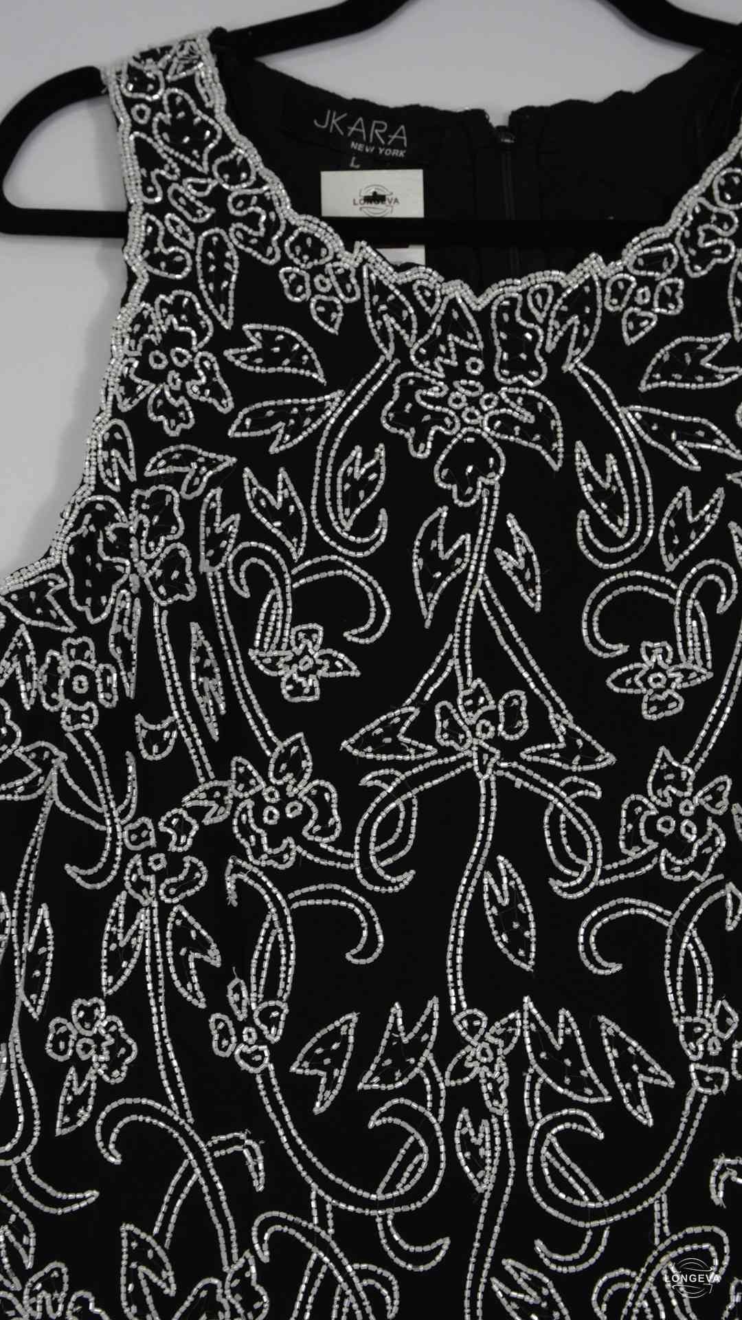 BLUSA JKARA NEW YORK L NEGRO BORDADO - Image 2