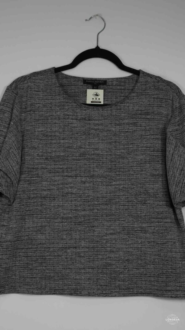 BLUSA BANANA REPUBLIC M GRIS JASPEADA