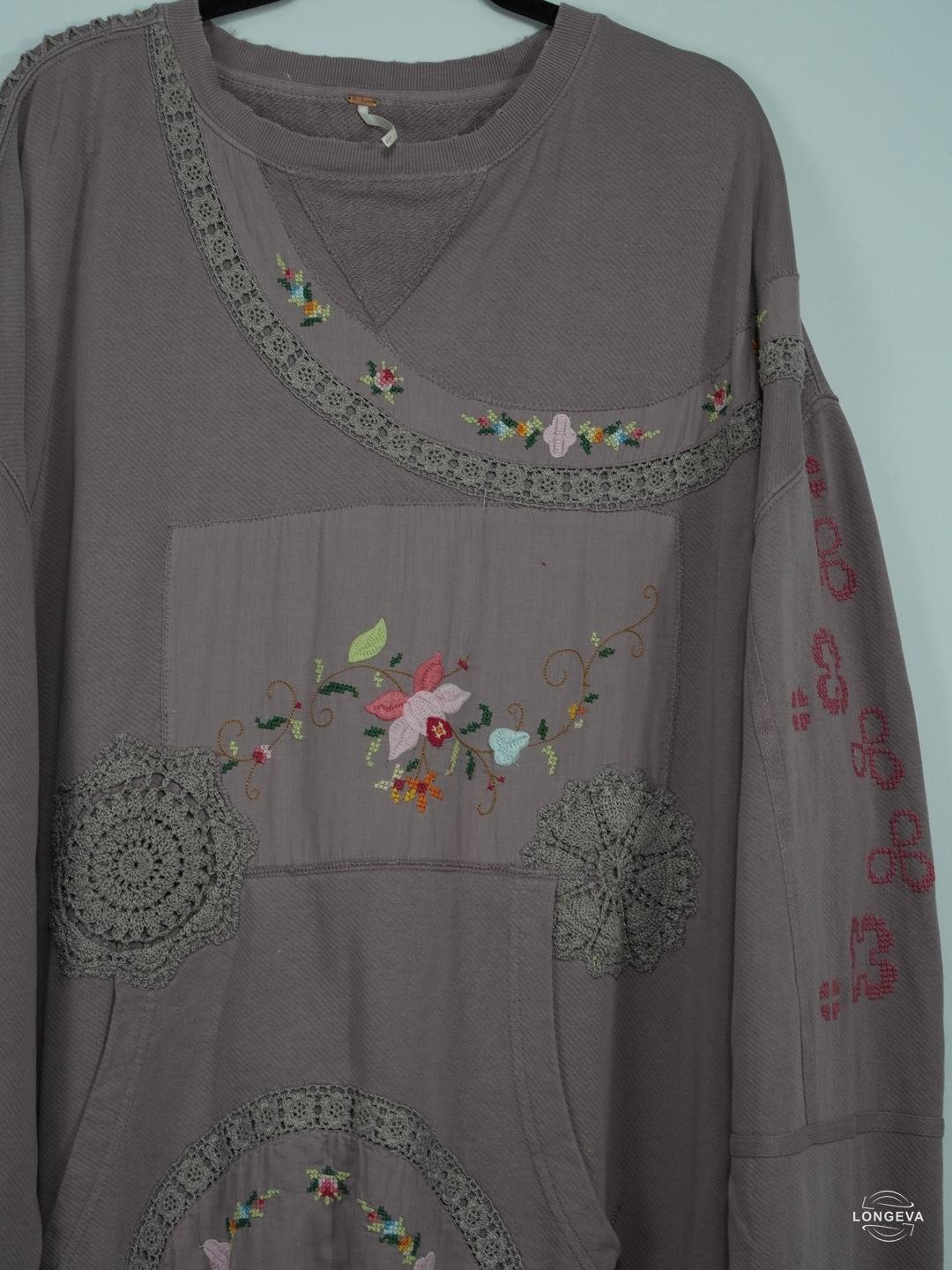 SUDADERA FREE PEOPLE L MORADO BORDADO - Image 2