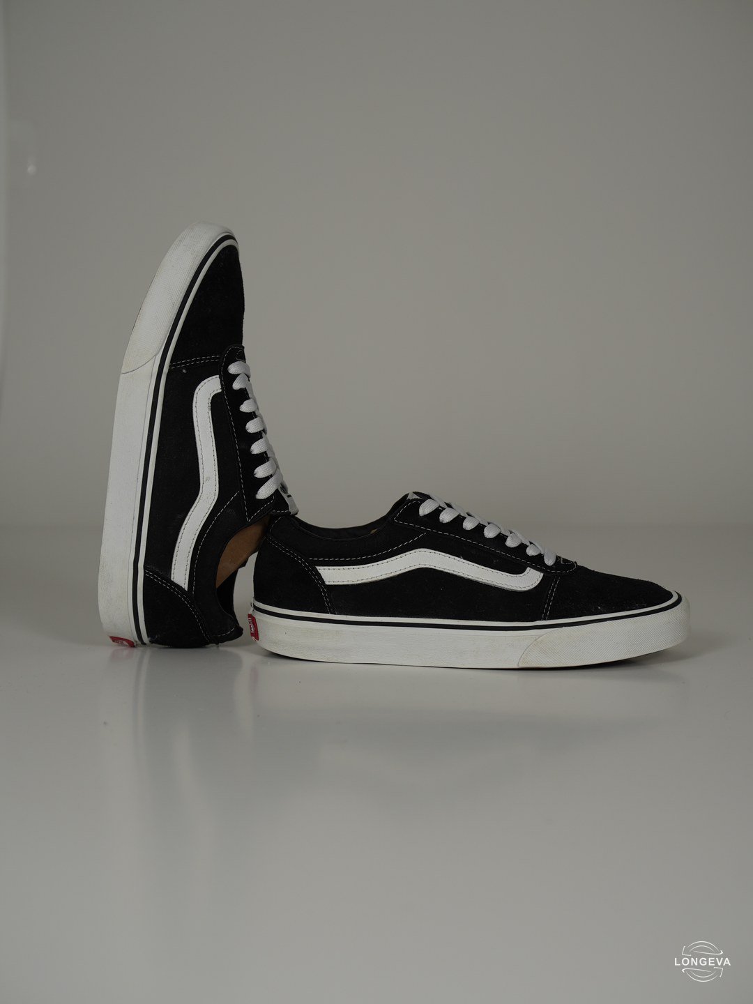 TENIS VANS | NEGRO/BLANCO | OLD SKOOL | 25.5 CM - Imagen 2